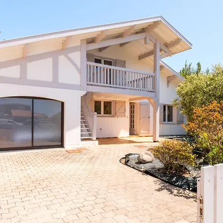 Villa Avec Piscine - 11 Pers., A 300m De La - Fr-1-877-10 Biscarrosse